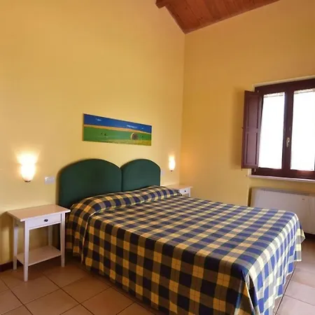 Sleeps 2 Pool Wifi T764327 Apartment *