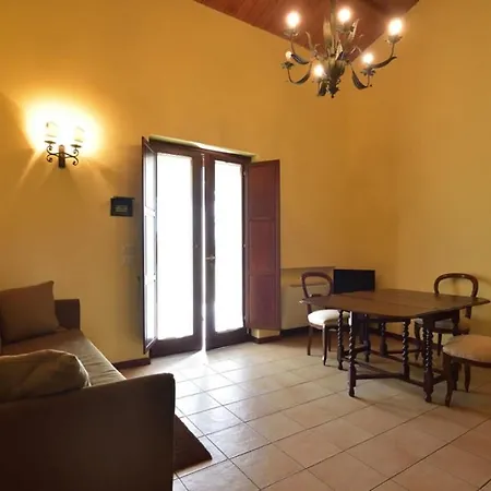 Sleeps 2 Pool Wifi T764327 Apartment *